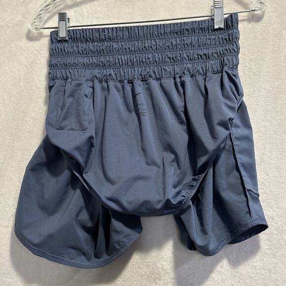 Nike One Dri-Fit Ultra High-Waisted Brief Lined Shorts Slate Blue Women's Medium - Picture 13 of 15